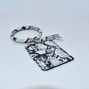 Keychain Bracelet + Wallet with Tassel